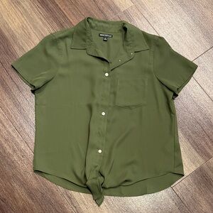 J. Crew Olive Green Short-Sleeve Button Front Shirt